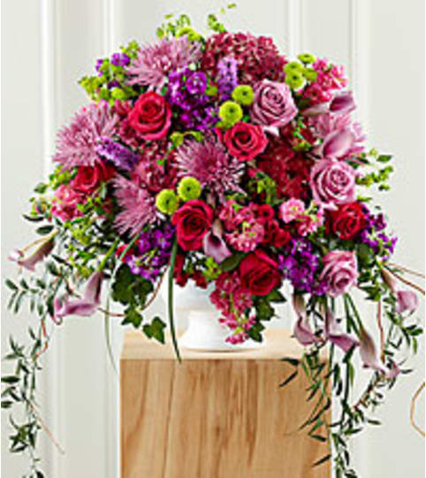 eternal love arrangement. An arrangement by Fine's Flowers. eternal love arrangement. An arrangement by Fine's Flowers.